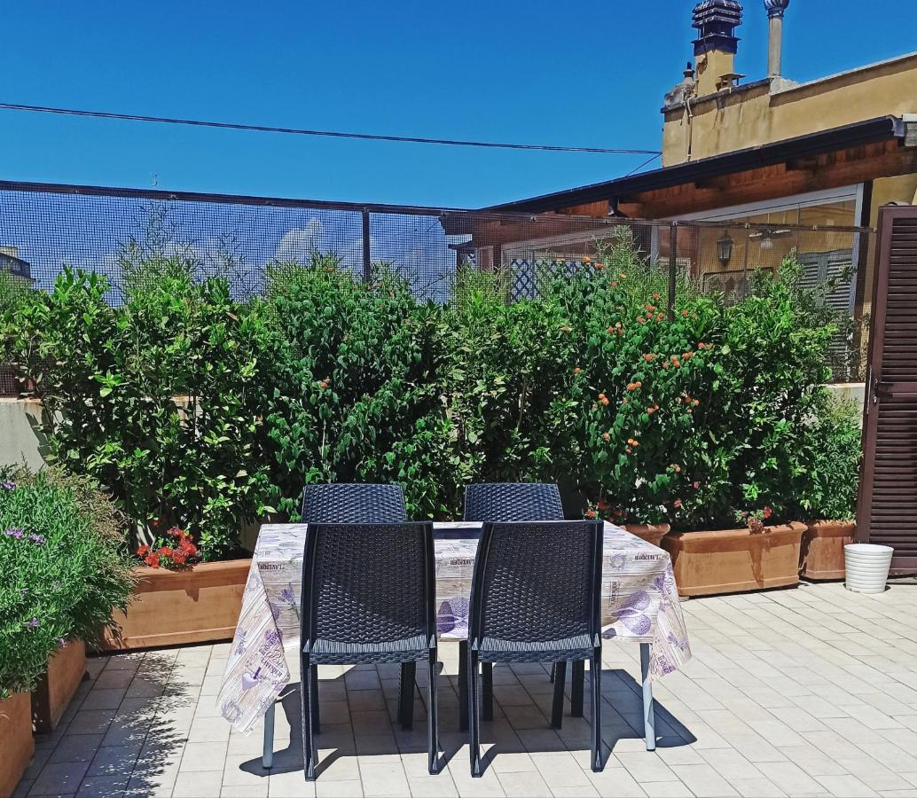 Living By Vatican With Panoramic Terraces In Rom Exteriör bild